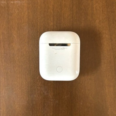 Apple AirPods 1a generazione – per ricambi