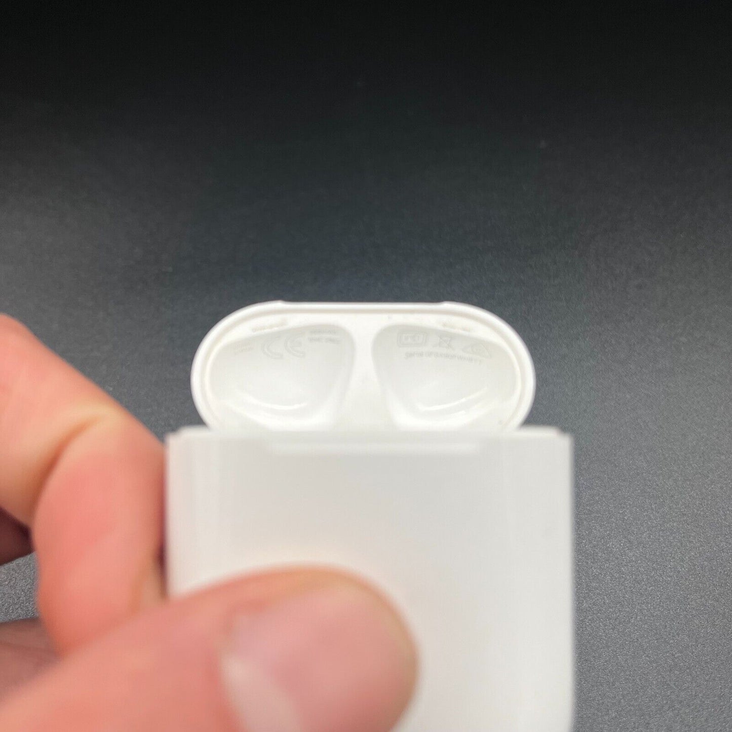 Apple AirPods 1 gen Prima Generazione DIFETTOSE con Custodia di Ricarica