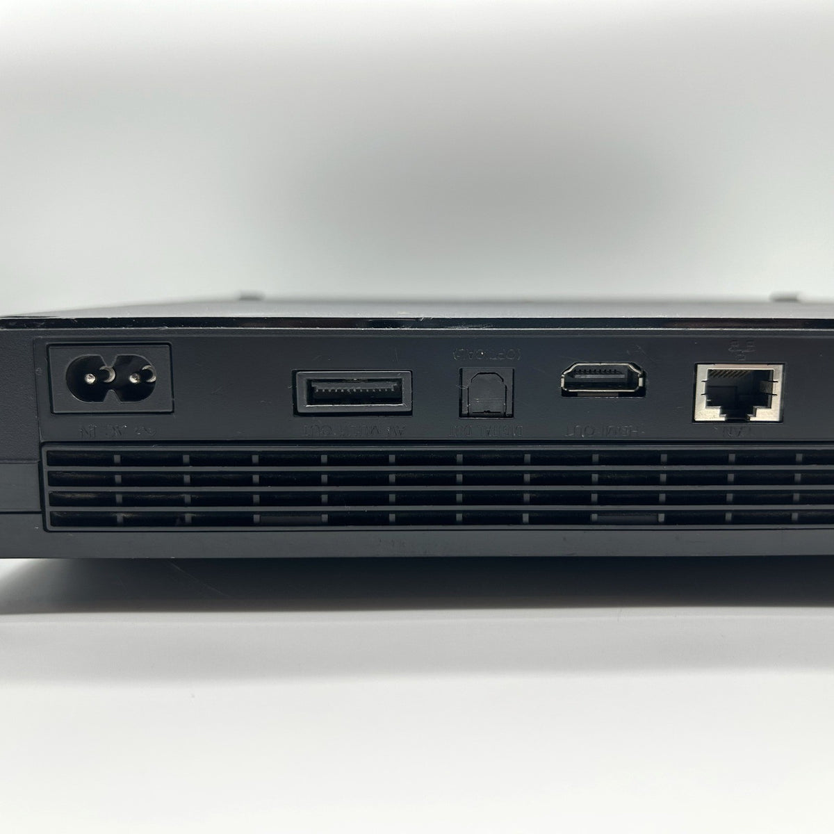 PS3 Slim 120 GB CECH-2104A – per ricambi / riparazione