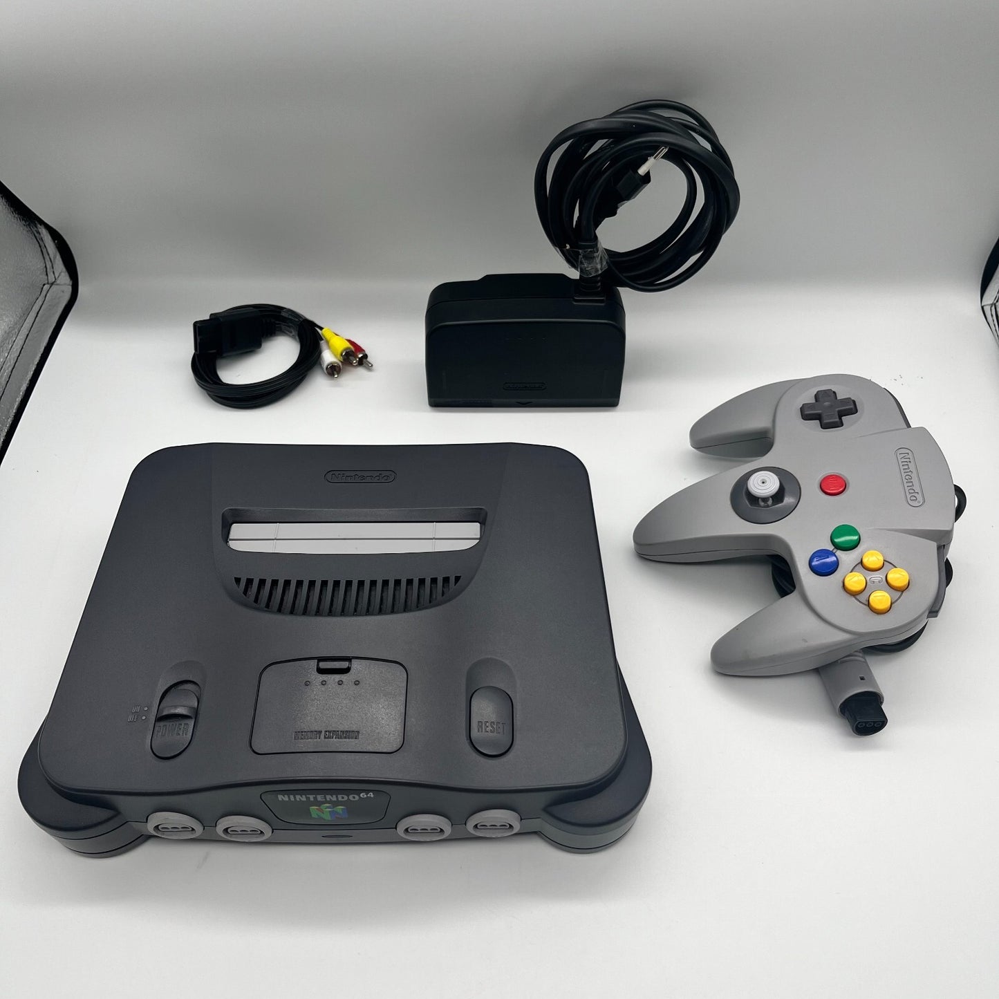 Nintendo 64 Console Completa con Controller Originale e Cavi Perfetta COME NUOVA
