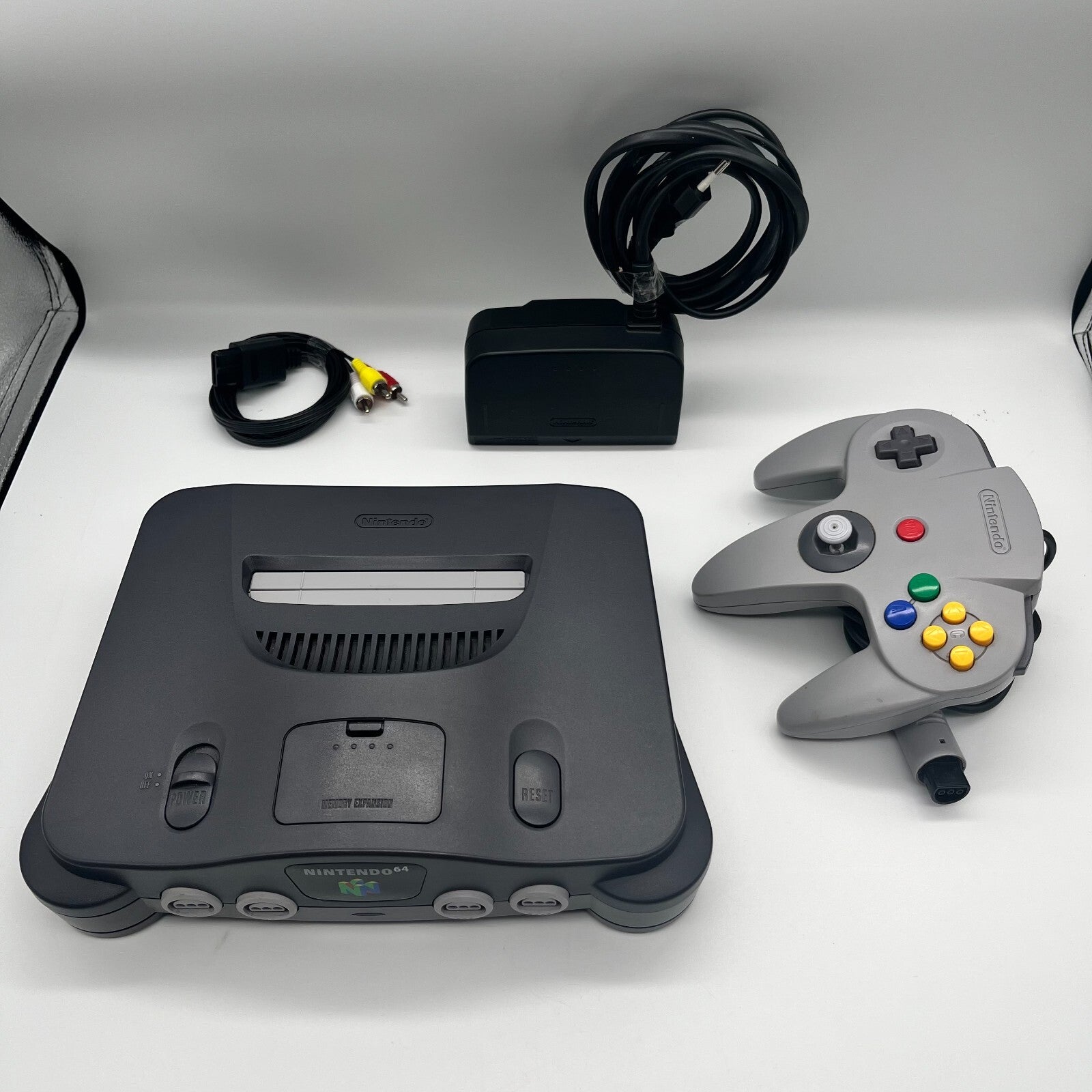 Nintendo 64 Console Completa con Controller Originale e Cavi Perfetta COME NUOVA