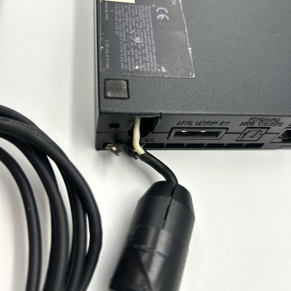 PS2 Slim SCPH-70004 + alimentatore – per ricambi / riparazione