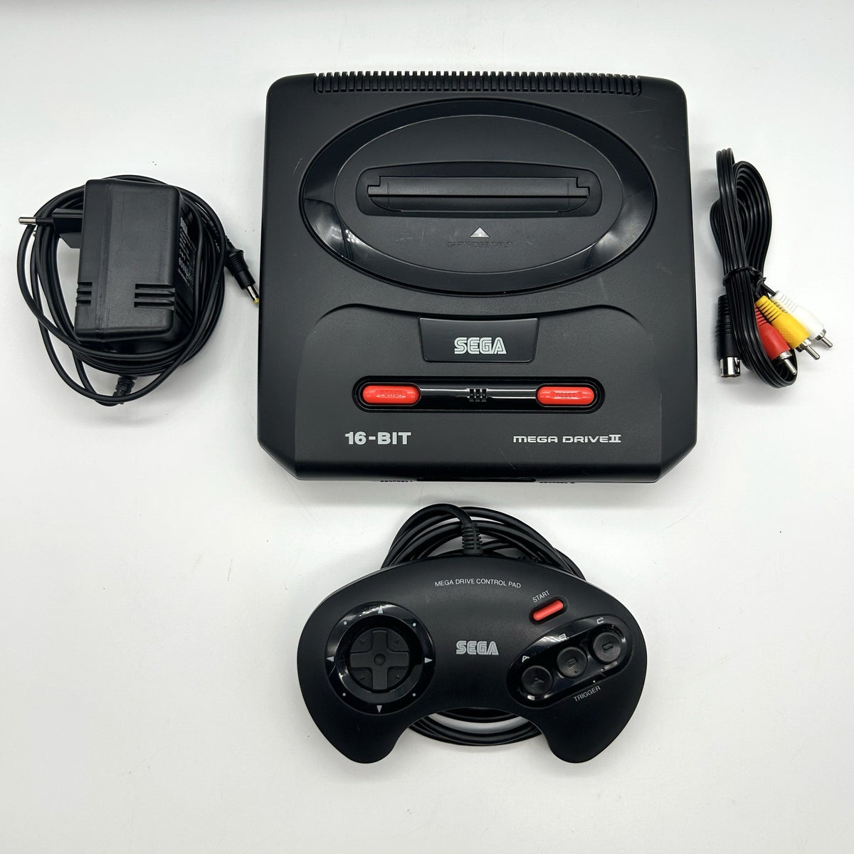 SEGA Mega Drive II – PAL, originale, completa
