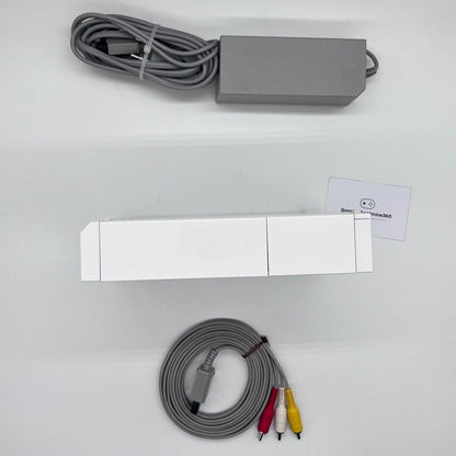 Nintendo Wii Console Bianca COMPLETA con Controller, Nunchuck e Cavi OTTIME COND