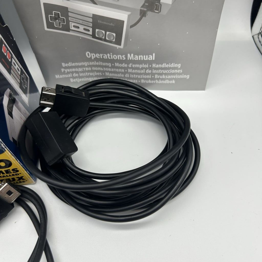 Nintendo Classic Mini NES Console CLV-001 Completa Scatola 30 Giochi PAL Testata