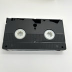 Signs di M. Night Shyamalan in VHS, edizione italiana Touchstone 2003