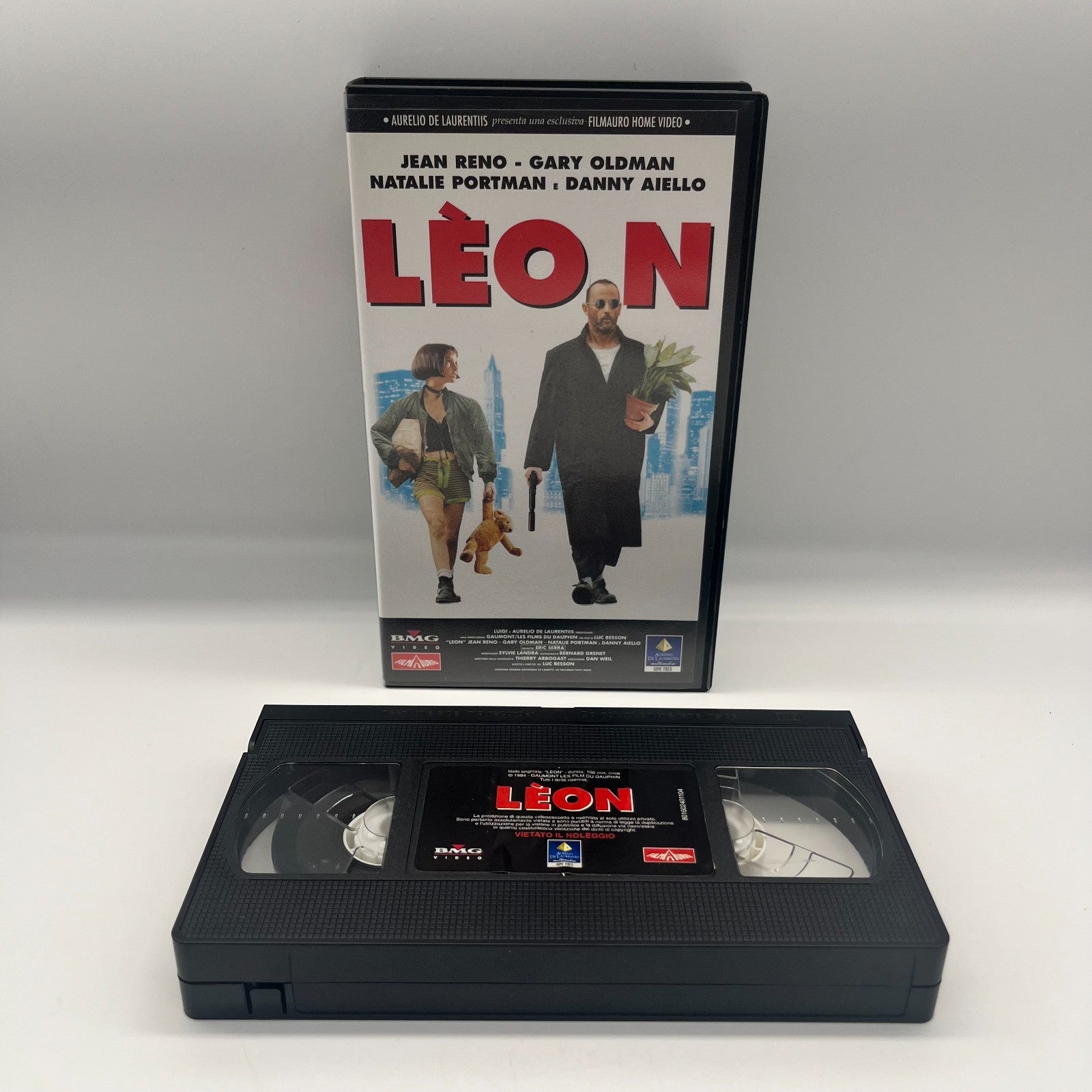 Léon VHS 1994 Jean Reno Natalie Portman Gary Oldman Filmauro BMG Video Thriller