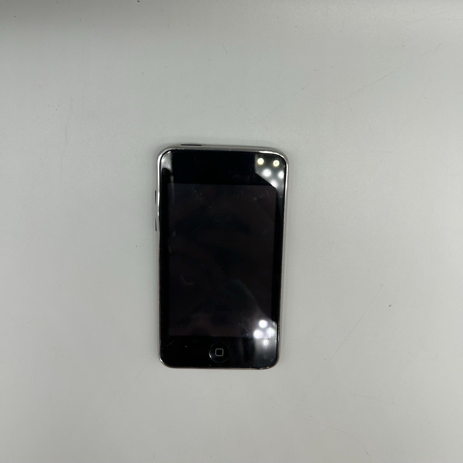 Lotto 3 Apple iPod Touch 4 + Touch 2a Gen + Nano 2a Gen PER RICAMBI Non Testati