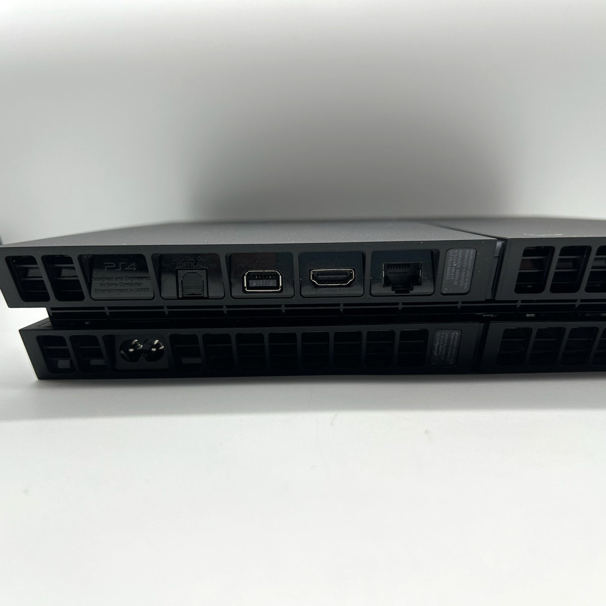 PlayStation 4 500GB Jet Black – Boxata, corredo completo