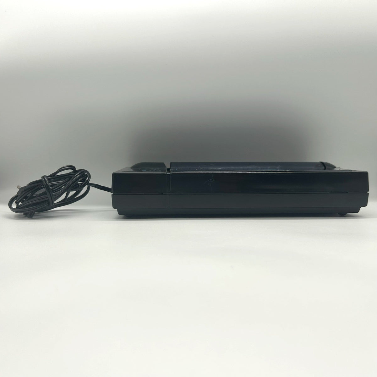 Kontakt K-58 – riavvolgitore VHS super slim, per ricambi o riparazione