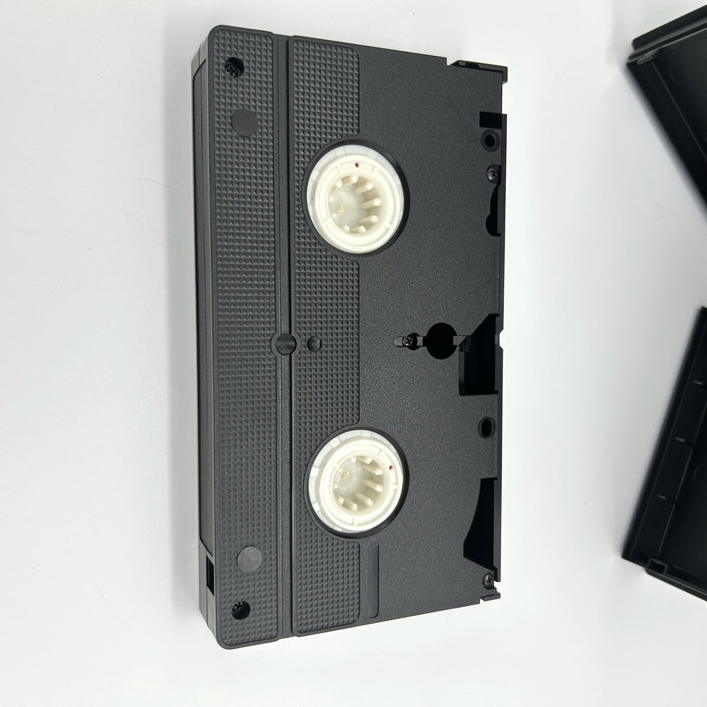 Il Corvo (The Crow) in VHS, edizione italiana Pentavideo-Medusa 1994 con l’ultima video-intervista a Brandon Lee