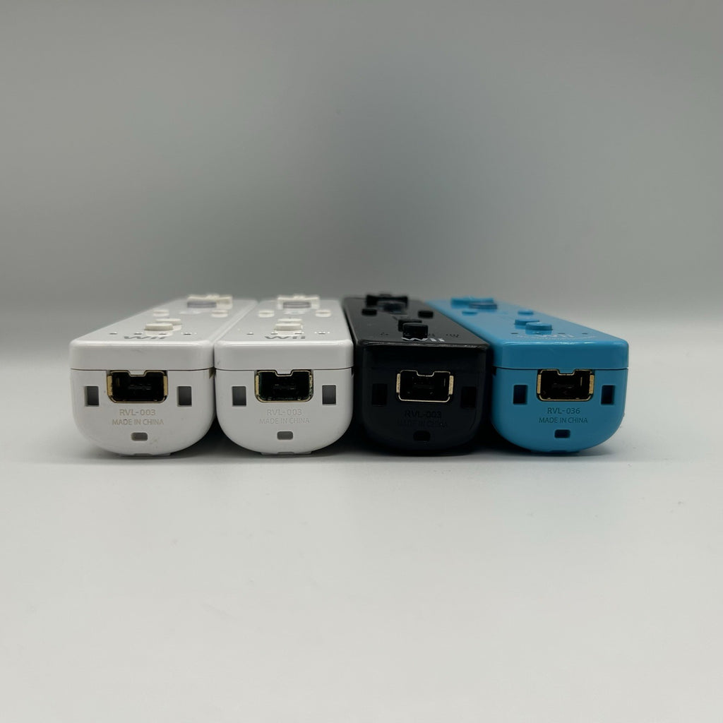Lotto 4 Telecomandi Wii Remote Nintendo Wiimote PER RICAMBI Non Funzionanti