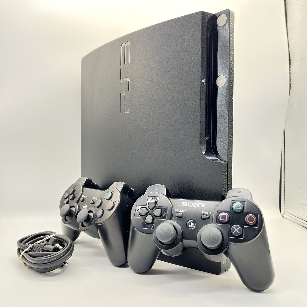 PS3 Slim 250 GB CECH-2004B con HEN 3.3 – per ricambi / riparazione