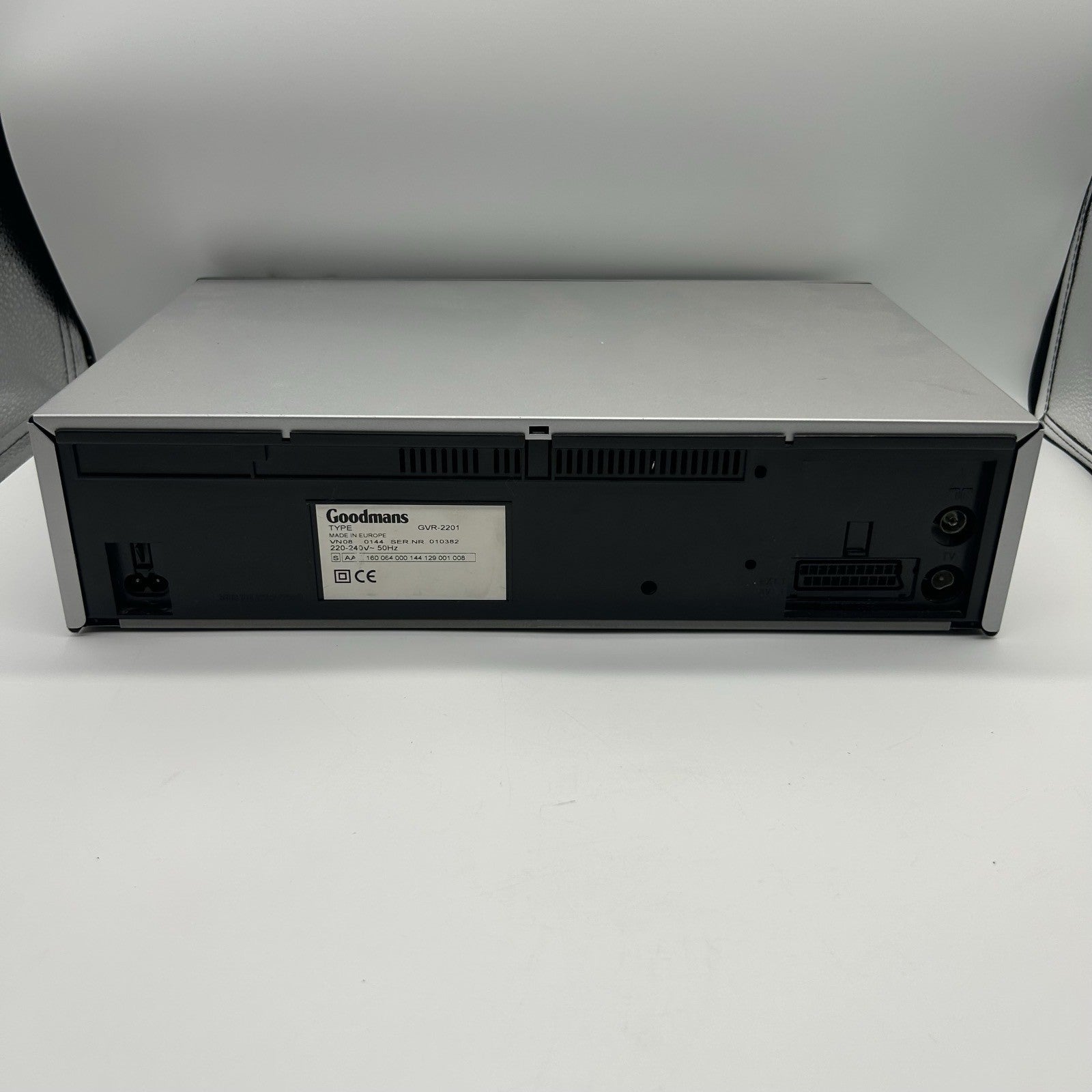Videoregistratore VHS Goodmans GVR-2201 Quick Start Deck NON FUNZIONANTE