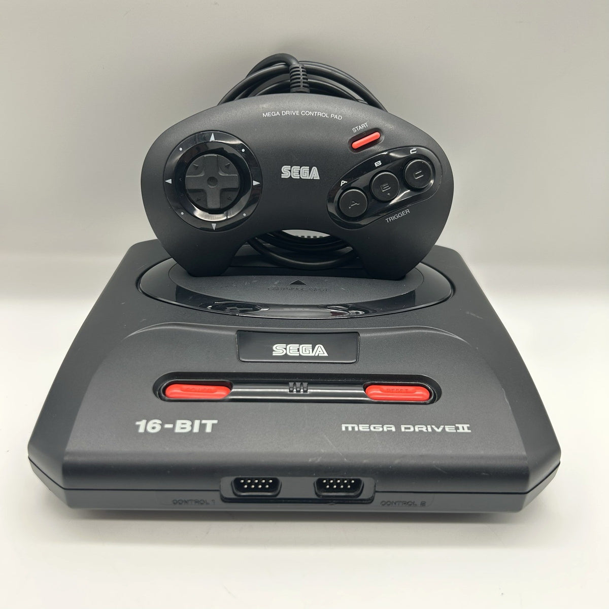 SEGA Mega Drive II – PAL, originale, completa