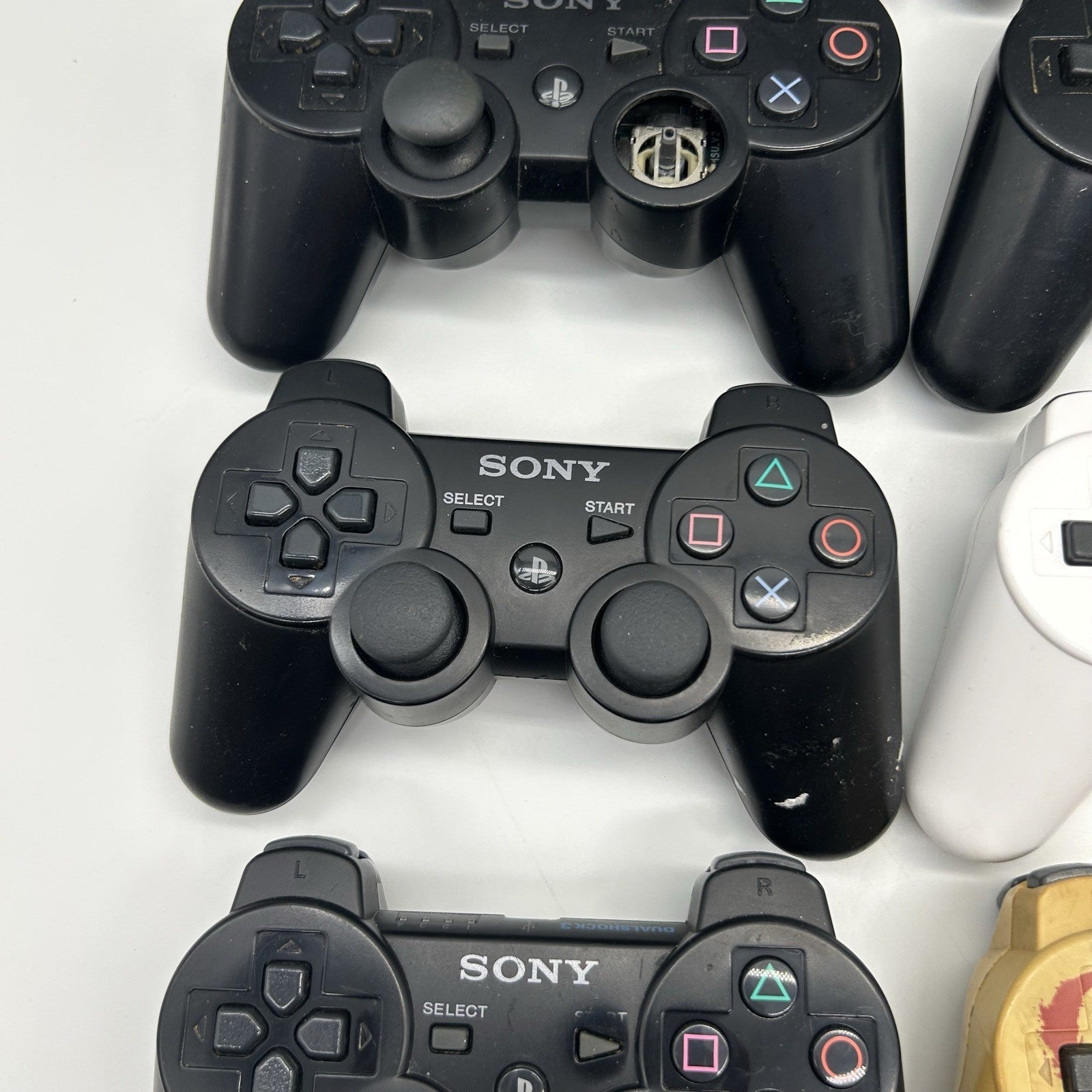 Lotto 9 Controller PS3 Sony DualShock 3 Sixaxis PER RICAMBI Non Funzionanti