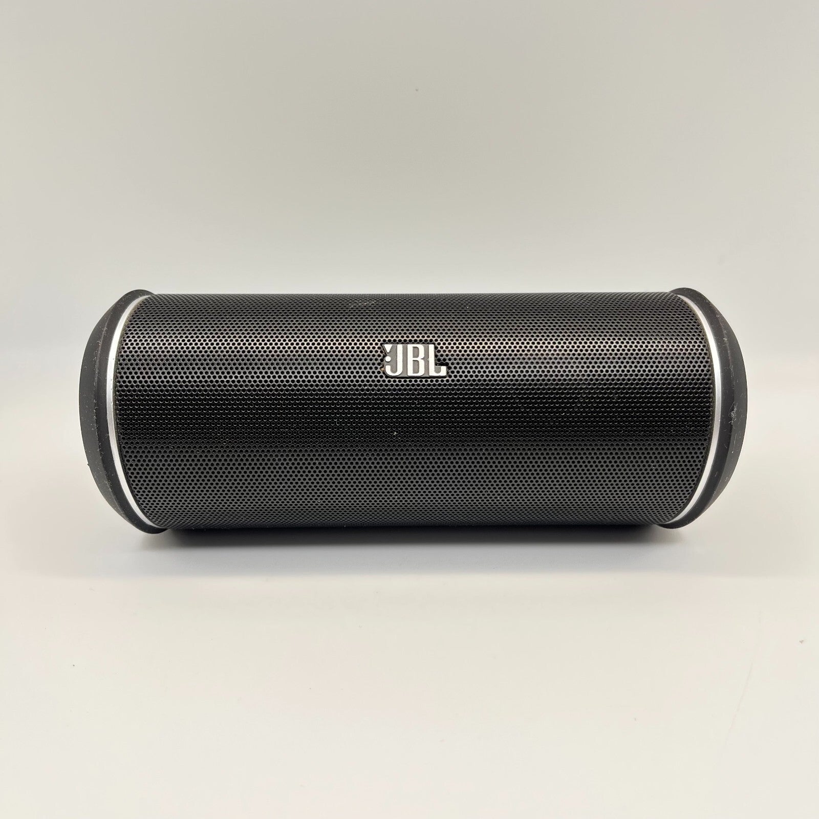 JBL FLIP  2 - Bluetooth Speaker Wireless Cassa Portatile  GRACCHIA (da riparare)