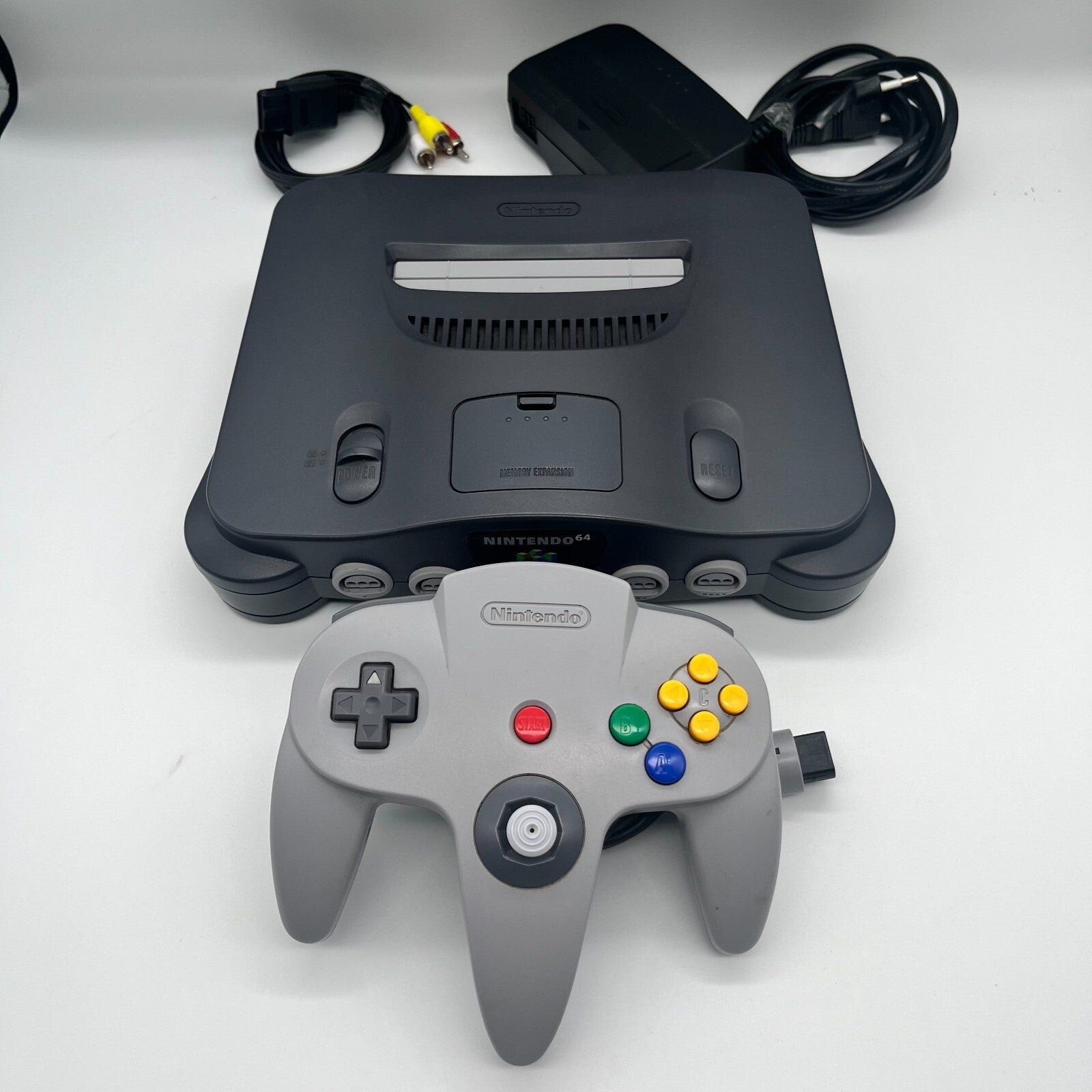 Nintendo 64 Console Completa con Controller Originale e Cavi Perfetta COME NUOVA