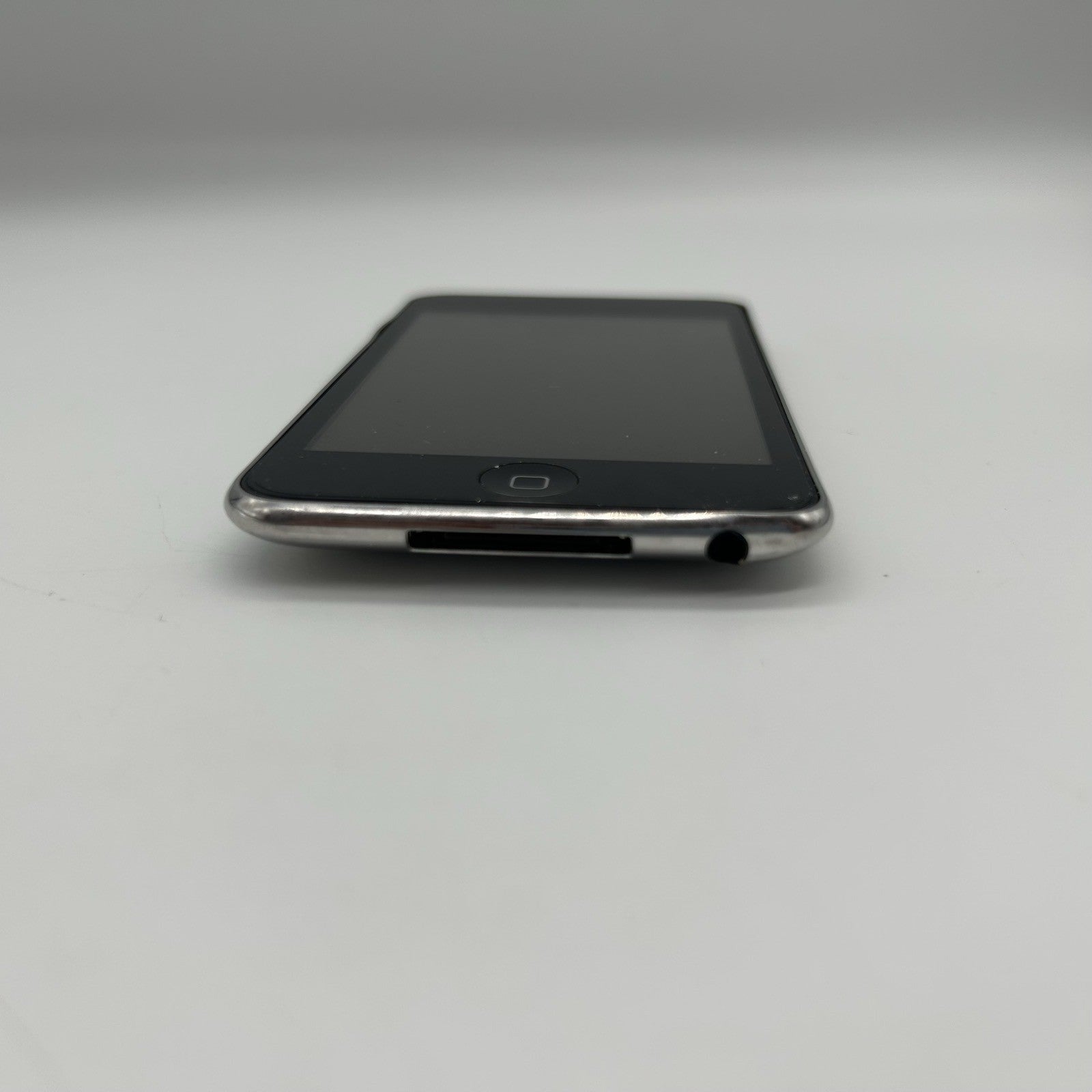 Lotto 3 Apple iPod Touch 4 + Touch 2a Gen + Nano 2a Gen PER RICAMBI Non Testati